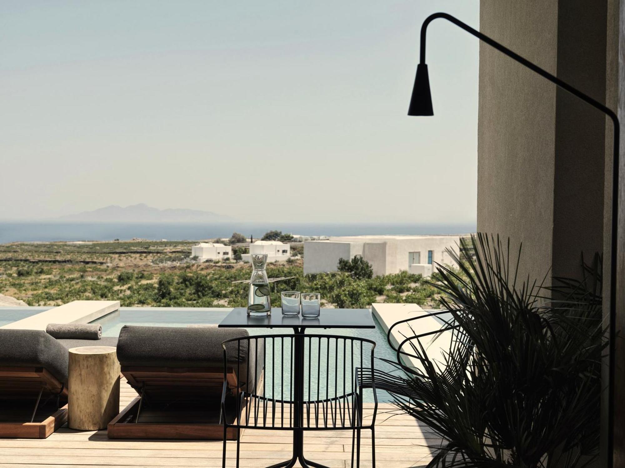 Magma Santorini, In The Unbound Collection By Hyatt 5* Vourvoulos