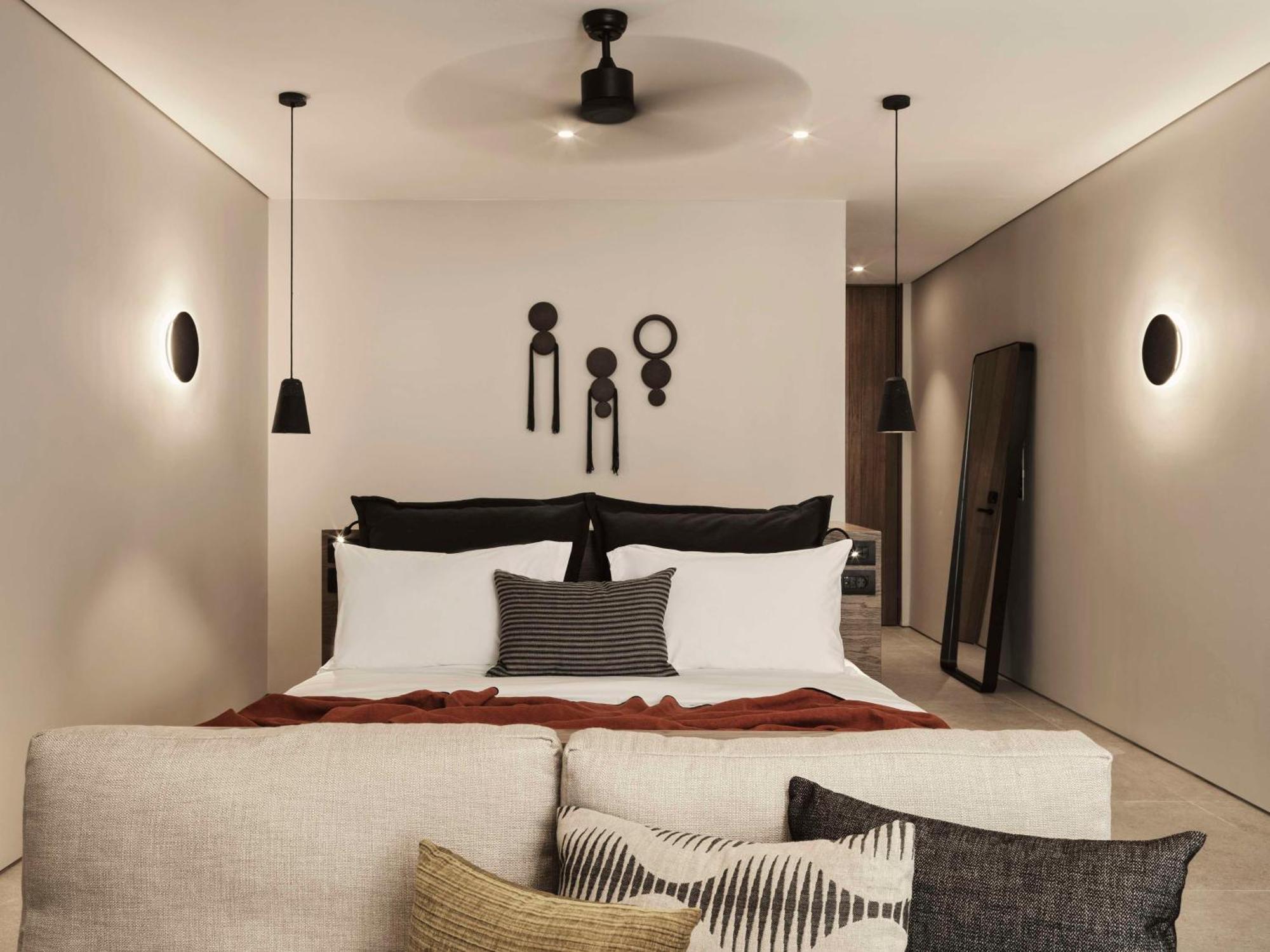 Resort Magma Santorini, In The Unbound Collection By Hyatt 5*