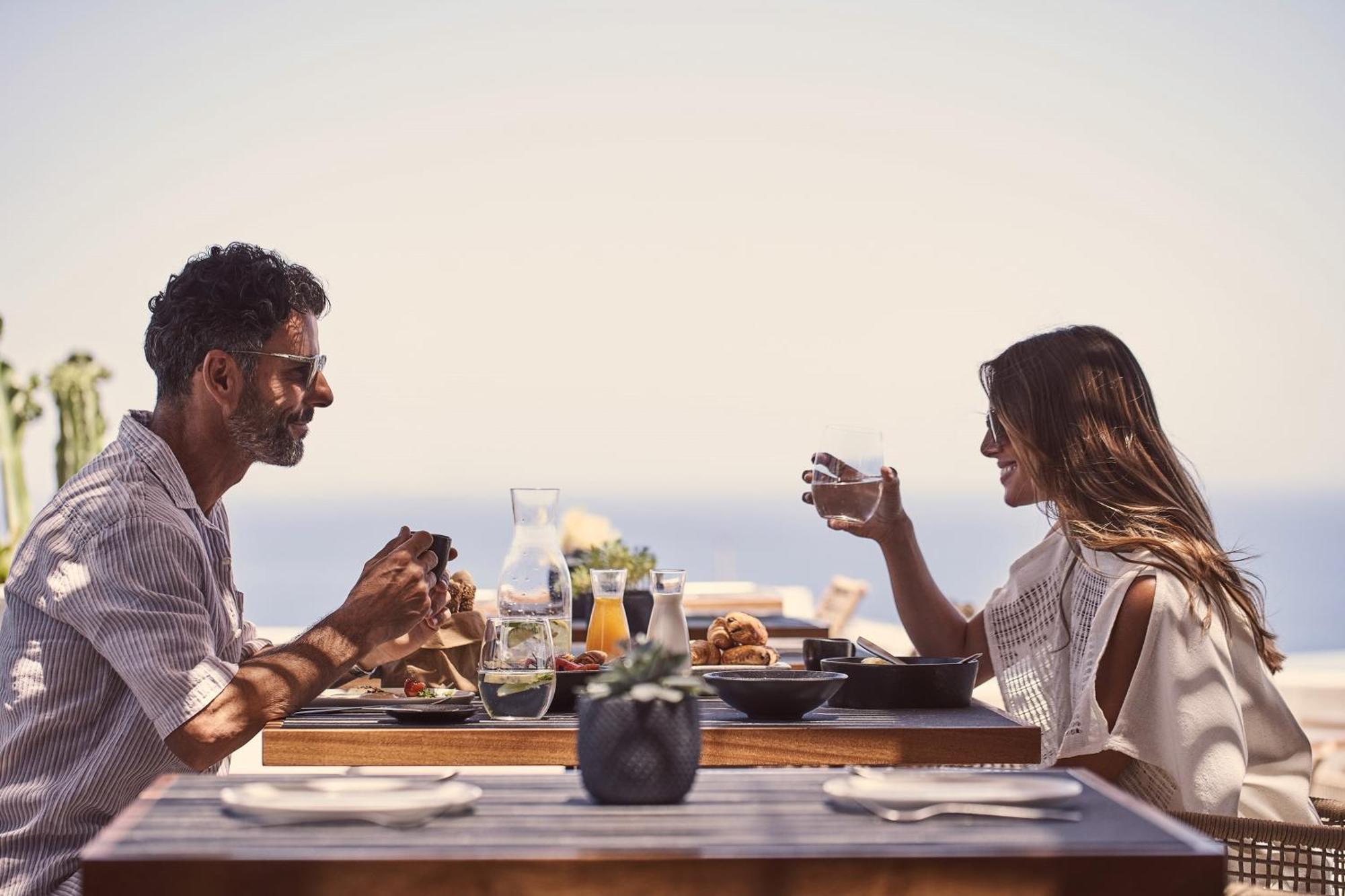 Resort Magma Santorini, In The Unbound Collection By Hyatt Vourvoúlos