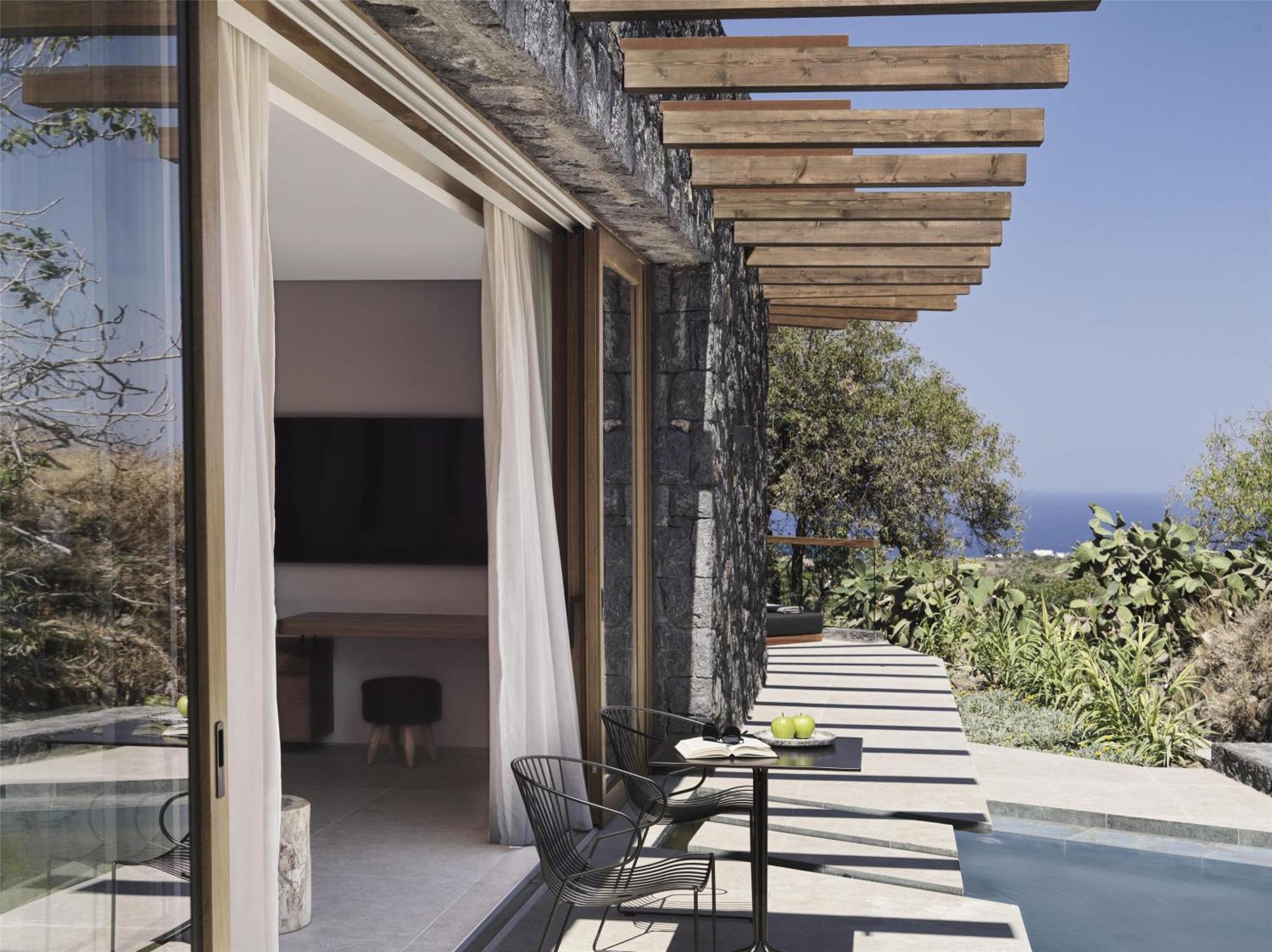 Magma Santorini, In The Unbound Collection By Hyatt Resort Vourvoulos